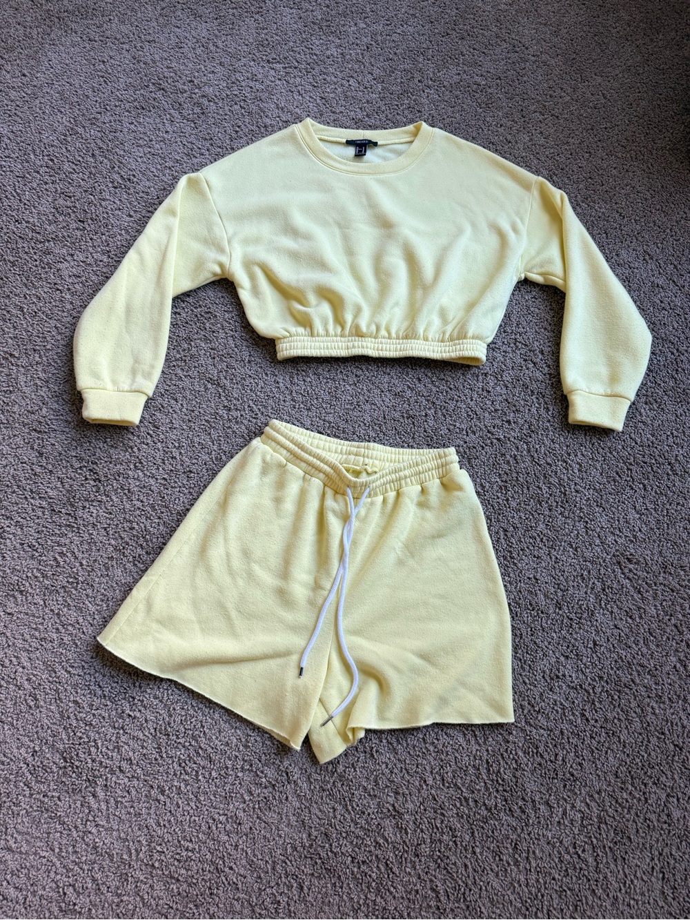 Pale Yellow 2 piece set